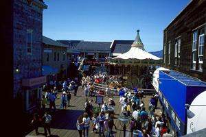 横手駅前に位置し、源泉掛け流し露天風呂と多彩な癒し空間を備えたホテルプラザアネックス横手の魅力